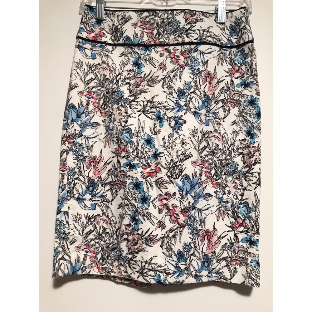 Ann Taylor Floral Print Pencil Skirt
